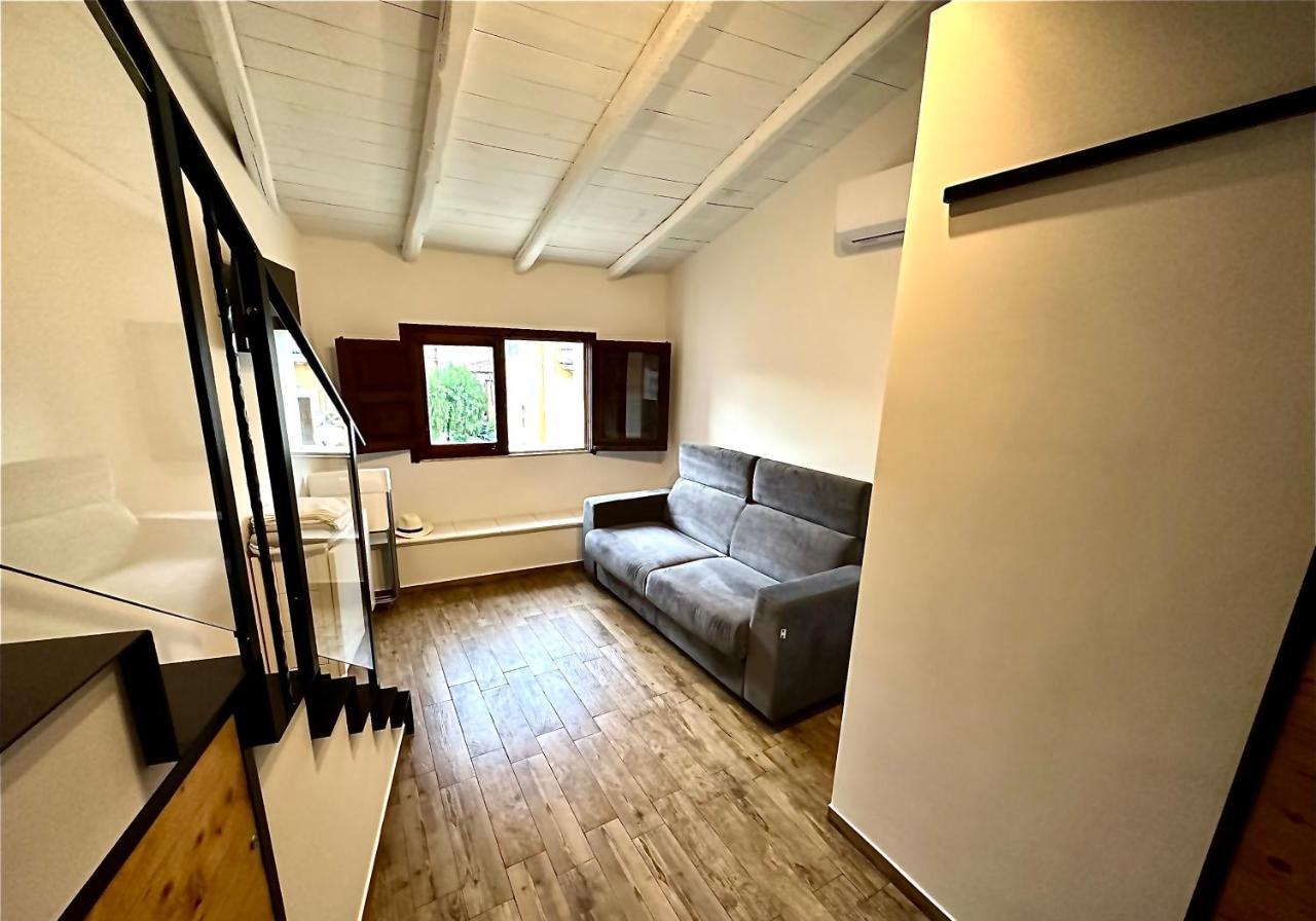 Ninetti Guest House - Apt Centro Storico CTA Exterior foto